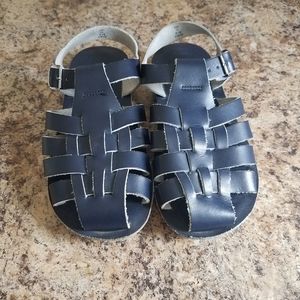 Salt water sandals(used)Navy